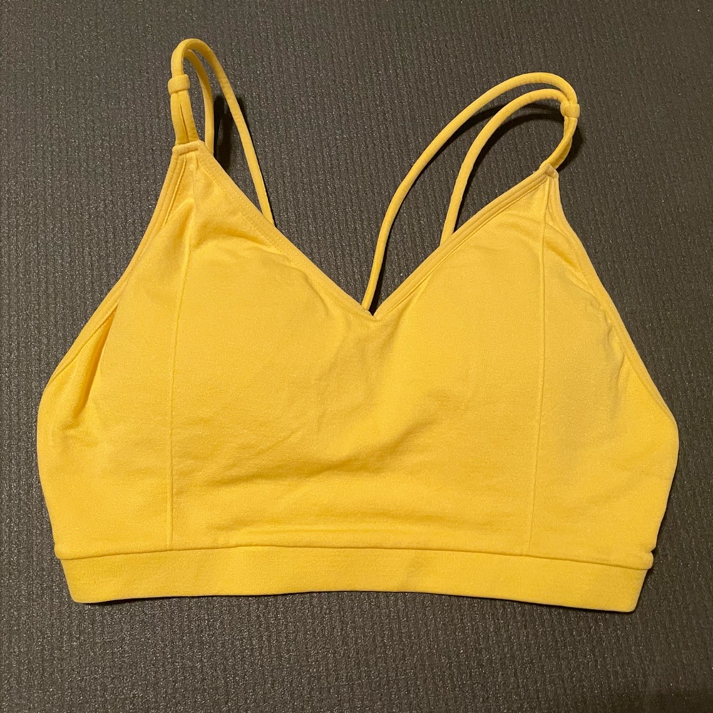 Fabletics Sports - Dara Seamless Bralette Size: Small Color: Meadowlark (Yellow)